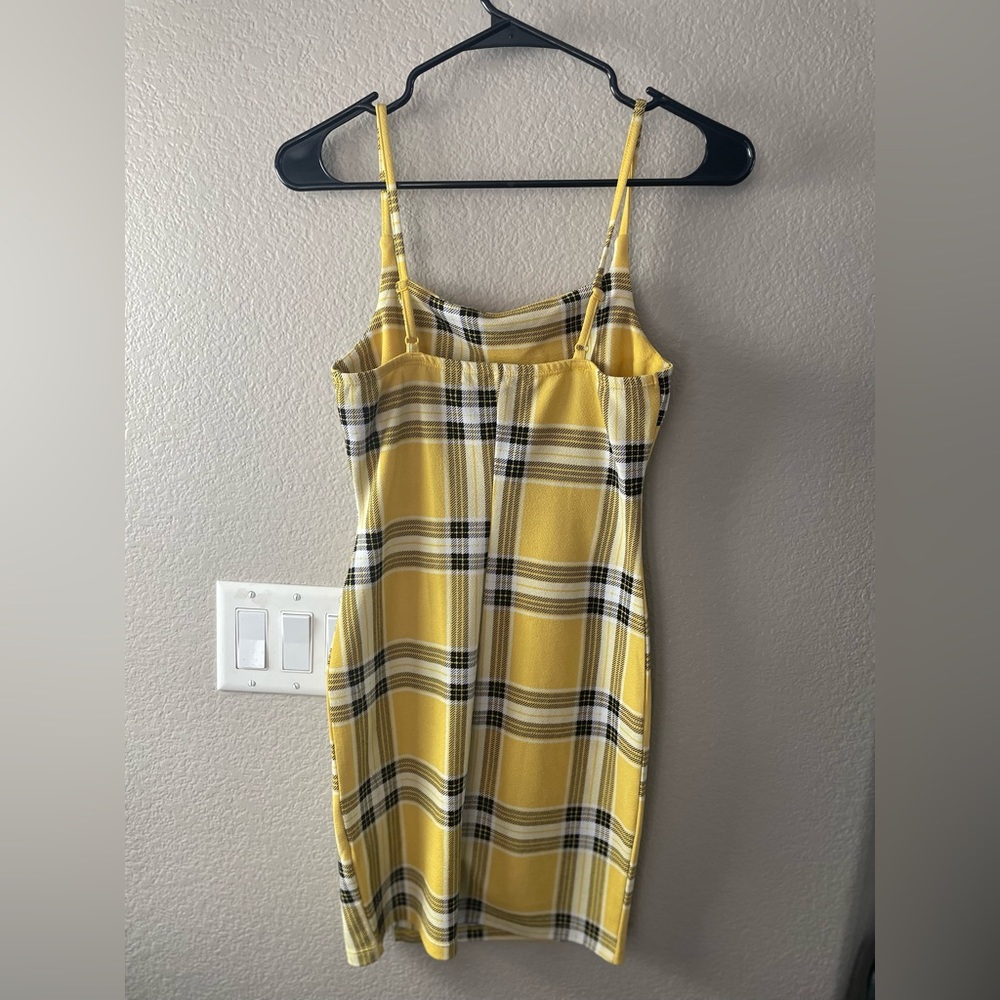 Clueless! Dress - Picture 3 of 3
